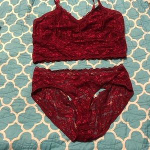 Torrid Burgundy Lace Bralet & Panty set